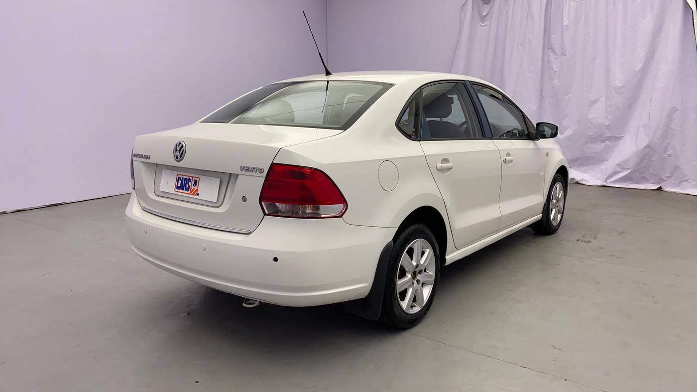 2011 Volkswagen Vento HIGHLINE 1.6 MPI, Petrol, Manual, 58,404 km, Right Back Diagonal