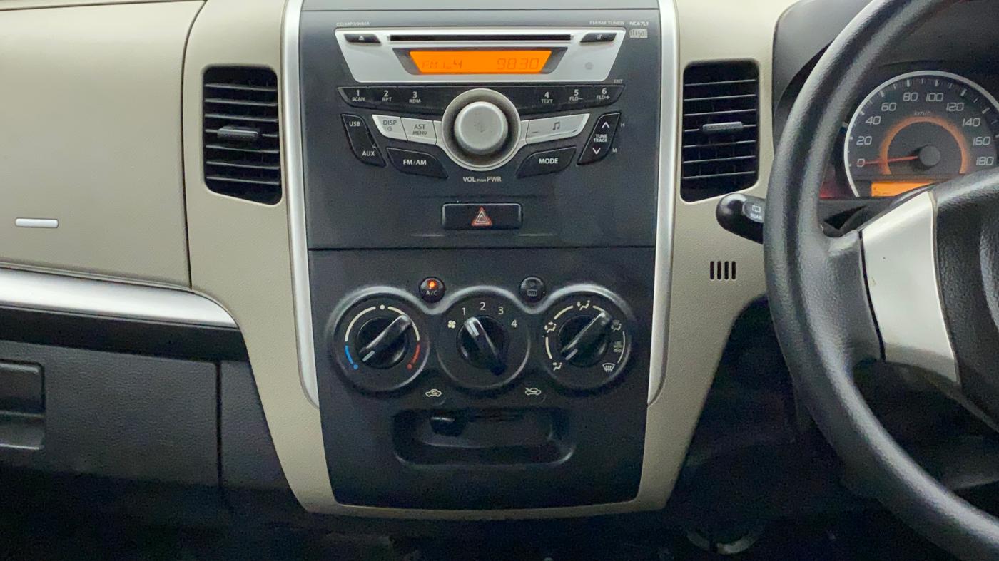 2015 Maruti Wagon R 1.0 VXI, Petrol, Manual, 64,709 km, Air Conditioner