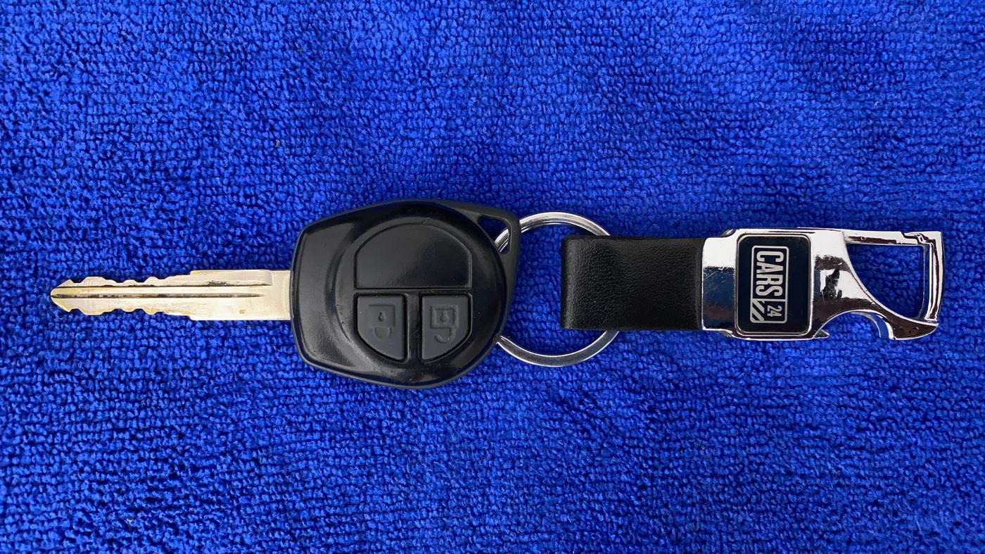 2015 Maruti Wagon R 1.0 VXI, Petrol, Manual, 64,709 km, Key Close Up