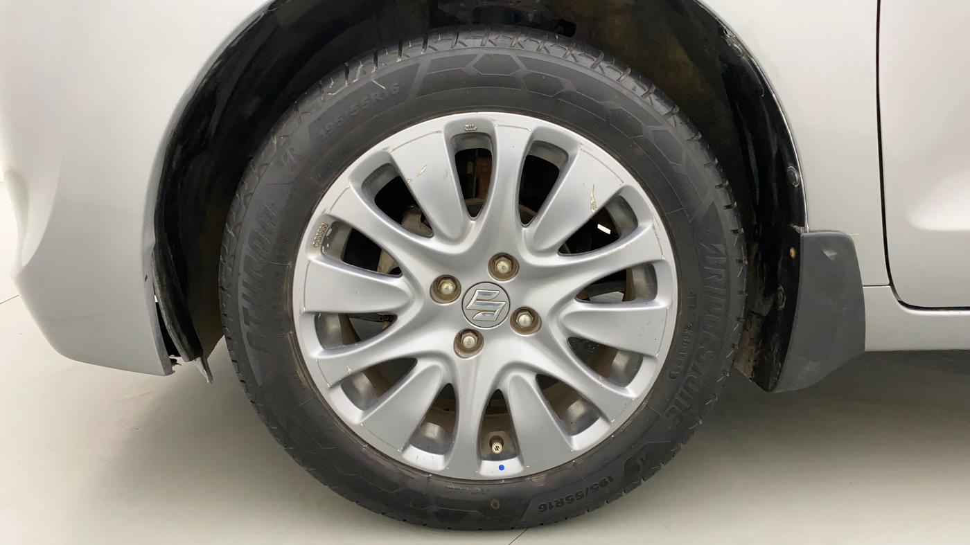 2016 Maruti Baleno ZETA PETROL 1.2, Petrol, Manual, 93,102 km, Left Front Wheel