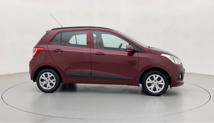 2015 Hyundai Grand i10 SPORTZ 1.2 KAPPA VTVT, Petrol, Manual, 22,010 km, Right Side