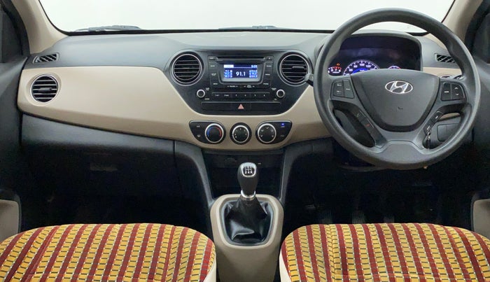 2015 Hyundai Grand i10 SPORTZ 1.2 KAPPA VTVT, Petrol, Manual, 22,010 km, Dashboard
