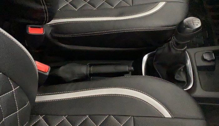 2019 Renault Kwid RXL, Petrol, Manual, 17,247 km, Gear Lever