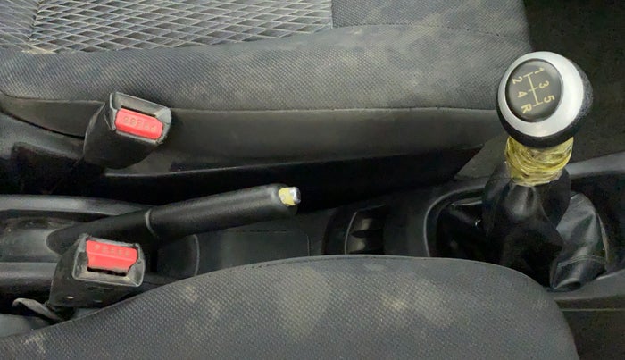 2013 Maruti Wagon R Stingray LXI, Petrol, Manual, 89,473 km, Gear Lever