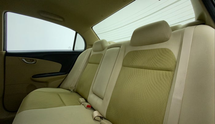 2015 Honda Amaze 1.2L I-VTEC VX AT, Petrol, Automatic, 39,463 km, Right Side Rear Door Cabin