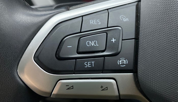 2022 Volkswagen TAIGUN HIGHLINE 1.0 TSI AT, Petrol, Automatic, 6,856 km, Adaptive Cruise Control