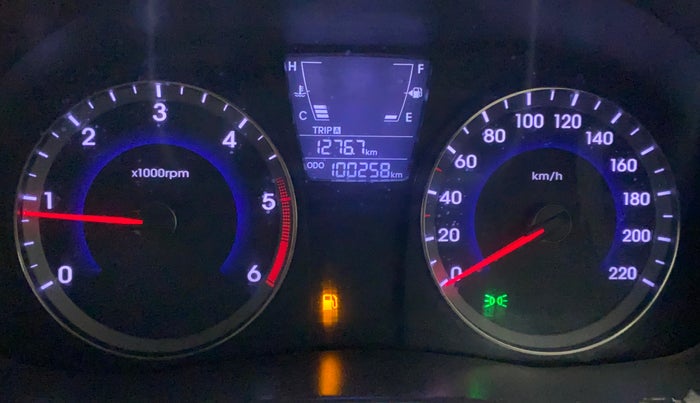2014 Hyundai Verna FLUIDIC 1.6 CRDI EX, Diesel, Manual, 1,00,258 km, Odometer Image