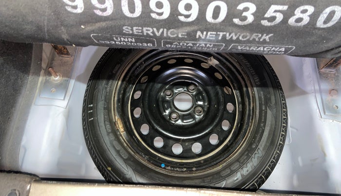 2019 Maruti New Wagon-R VXI 1.2, CNG, Manual, 1,23,881 km, Spare Tyre