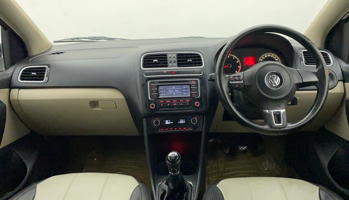2013 Volkswagen Polo HIGHLINE1.2L, Petrol, Manual, 55,078 km, Dashboard