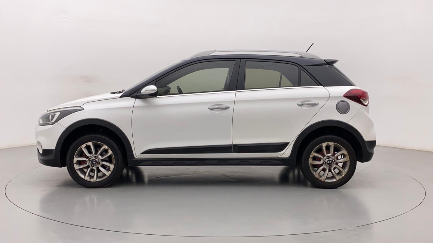 2017 Hyundai i20 Active 1.4 SX, Diesel, Manual, 1,23,904 km, Left Side