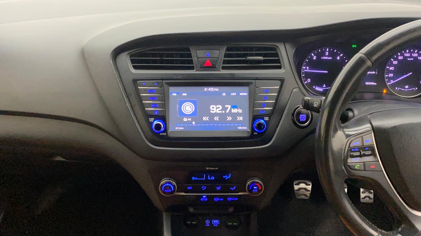 2017 Hyundai i20 Active 1.4 SX, Diesel, Manual, 1,23,904 km, Air Conditioner