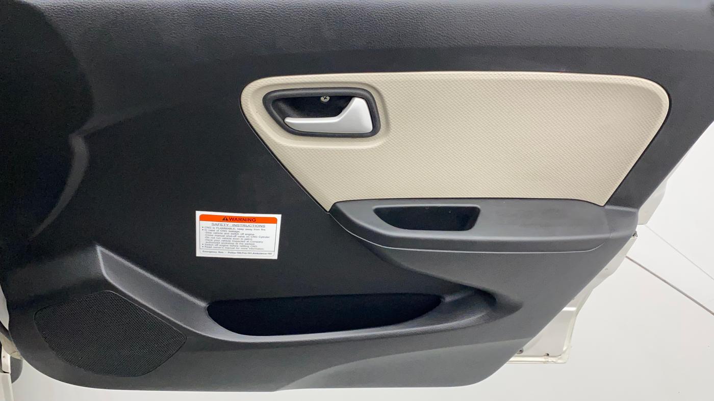 2022 Maruti Alto LXI OPT CNG, CNG, Manual, 24,534 km, Driver Side Door Panels Control