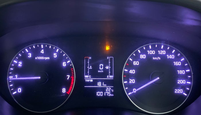 2014 Hyundai Elite i20 SPORTZ 1.2, Petrol, Manual, 1,00,256 km, Odometer Image
