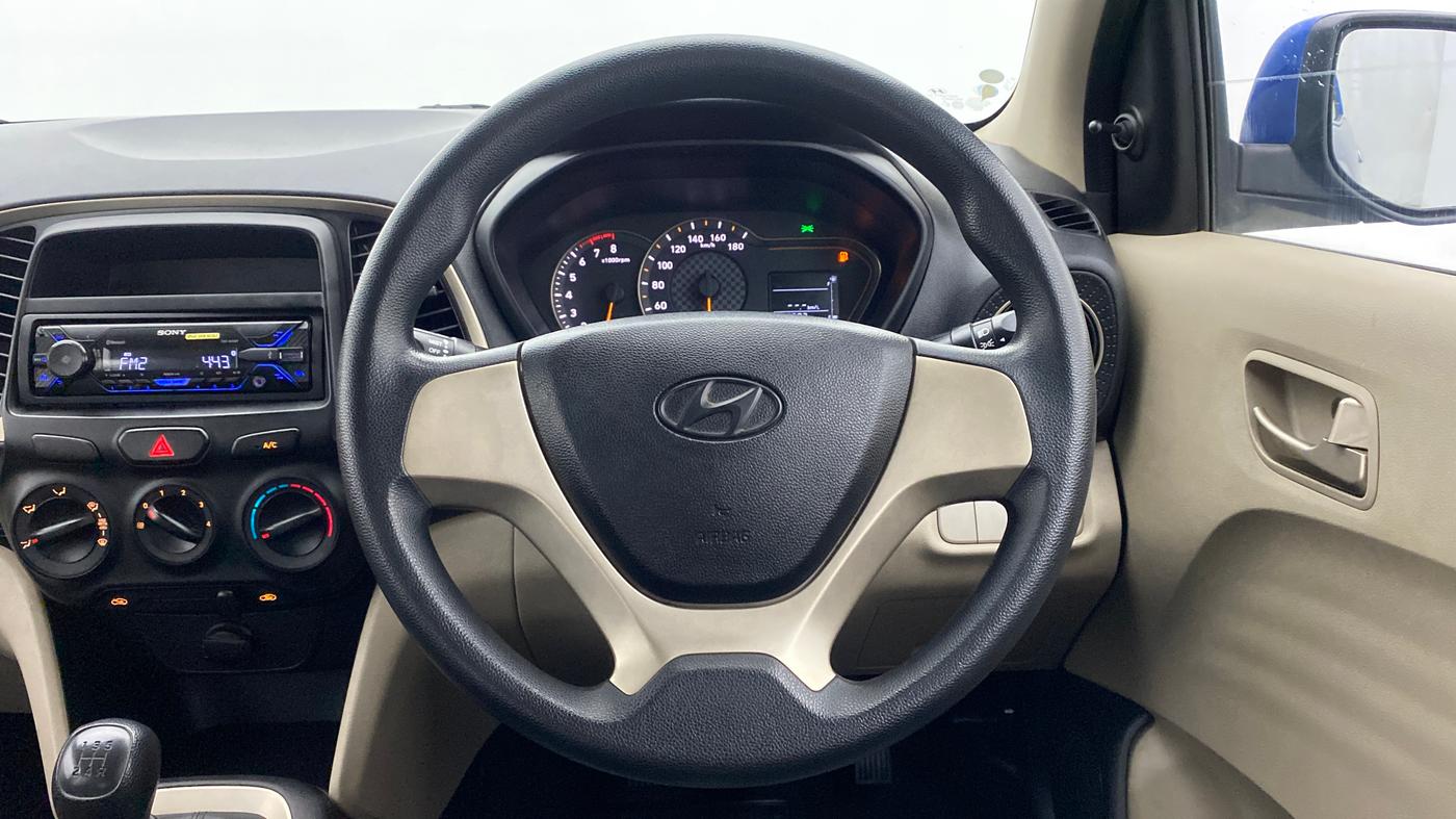 2019 Hyundai NEW SANTRO 1.1 MAGNA MT, Petrol, Manual, 30,844 km, Steering Wheel Close Up