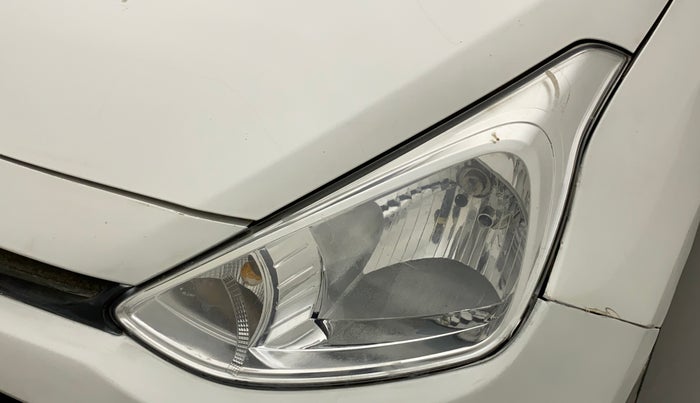 2016 Hyundai Grand i10 MAGNA 1.2 KAPPA VTVT, CNG, Manual, 95,138 km, Left headlight - < 2 inches,no. = 2