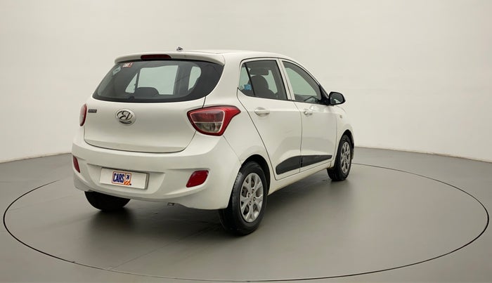 2016 Hyundai Grand i10 MAGNA 1.2 KAPPA VTVT, CNG, Manual, 95,138 km, Right Back Diagonal