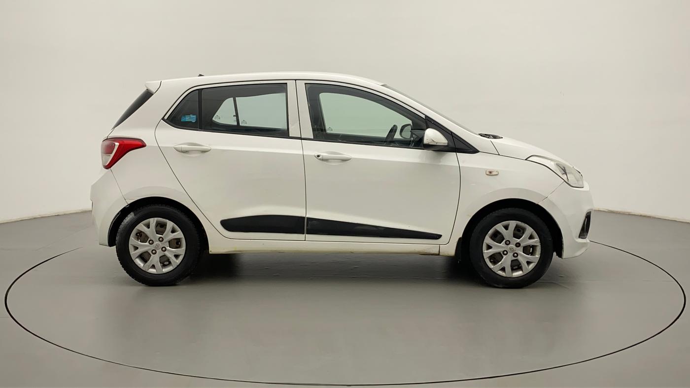 2016 Hyundai Grand i10 MAGNA 1.2 KAPPA VTVT, CNG, Manual, 95,138 km, Right Side View