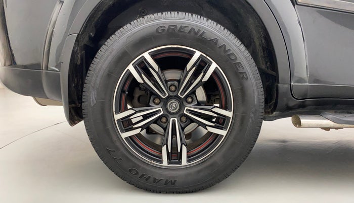 2014 Mahindra XUV500 W6, Diesel, Manual, 93,149 km, Right Rear Wheel
