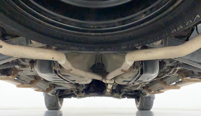 2014 Mahindra XUV500 W6, Diesel, Manual, 93,149 km, Rear Underbody
