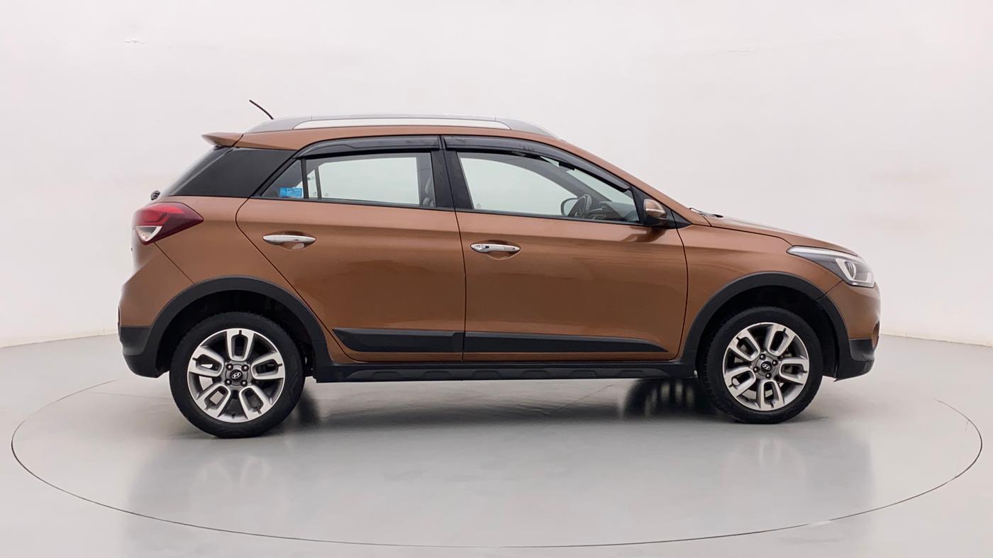 2016 Hyundai i20 Active 1.2 SX, Petrol, Manual, 36,083 km, Right Side View