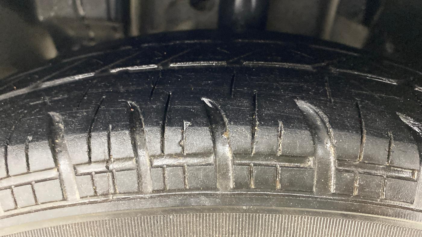 2018 Tata Tiago XT PETROL, Petrol, Manual, 52,564 km, Left Front Tyre Tread