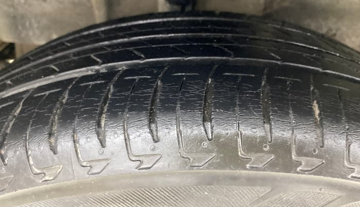 2018 Tata Tiago XT PETROL, Petrol, Manual, 52,590 km, Right Rear Tyre Tread