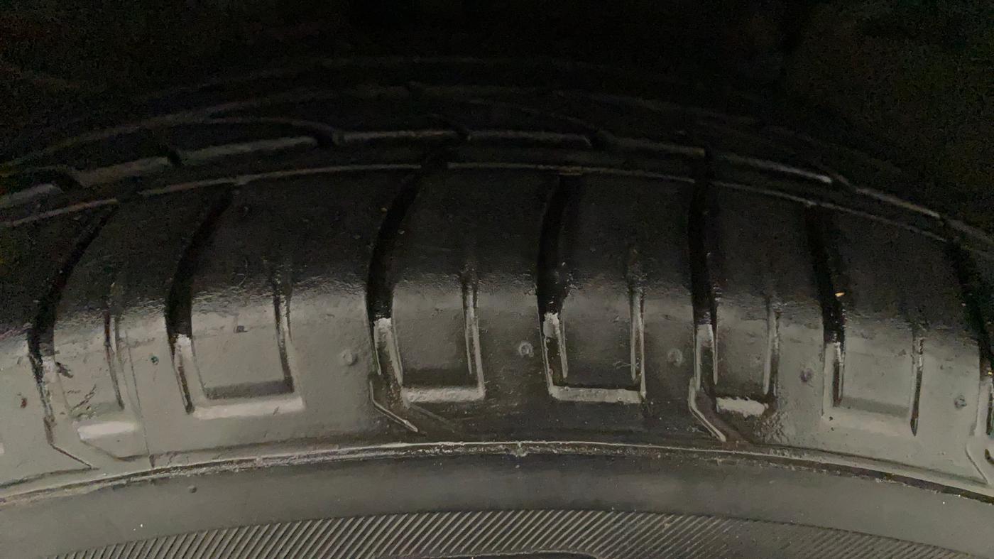2017 Hyundai Creta SX PLUS AT 1.6 PETROL, Petrol, Automatic, 90,305 km, Left Front Tyre Tread
