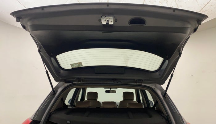 2017 Hyundai Creta SX PLUS AT 1.6 PETROL, Petrol, Automatic, 90,305 km, Boot Door Open