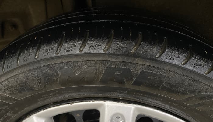 2021 Maruti Vitara Brezza VXI, CNG, Manual, 96,867 km, Right Rear Tyre Tread