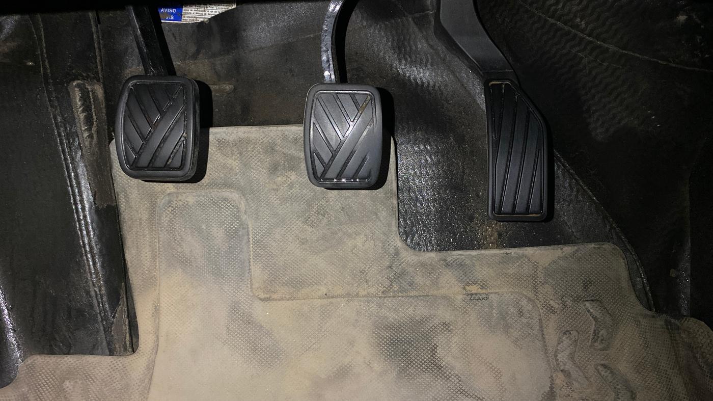 2021 Maruti Vitara Brezza VXI, CNG, Manual, 97,224 km, Pedals