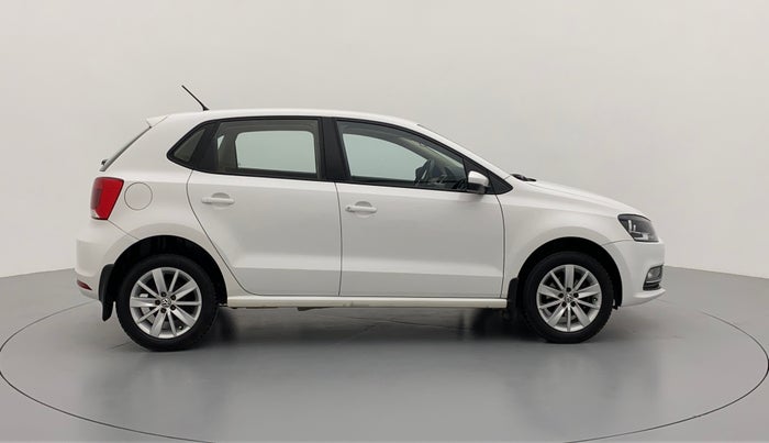 2016 Volkswagen Polo HIGHLINE1.2L PETROL, Petrol, Manual, 58,810 km, Right Side View