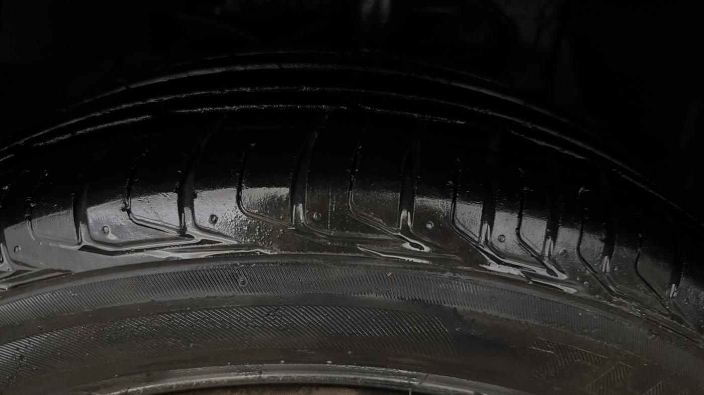 2021 Tata NEXON XMA PETROL, Petrol, Automatic, 67,984 km, Left Front Tyre Tread
