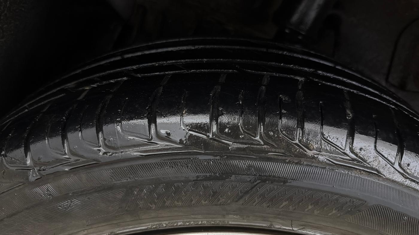 2021 Tata NEXON XMA PETROL, Petrol, Automatic, 67,984 km, Right Rear Tyre Tread