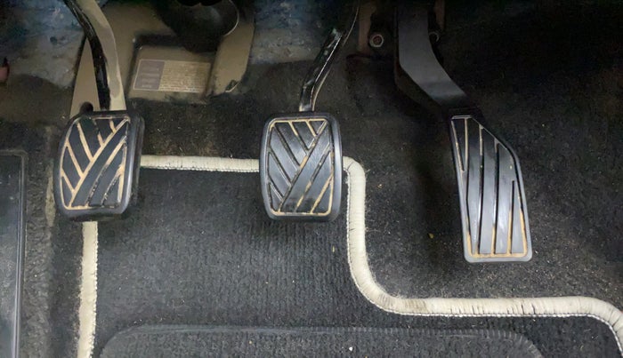 2018 Maruti Vitara Brezza VDI, Diesel, Manual, 27,658 km, Pedals