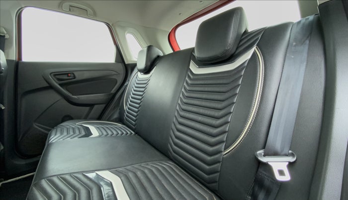 2018 Maruti Vitara Brezza VDI, Diesel, Manual, 27,658 km, Right Side Rear Door Cabin