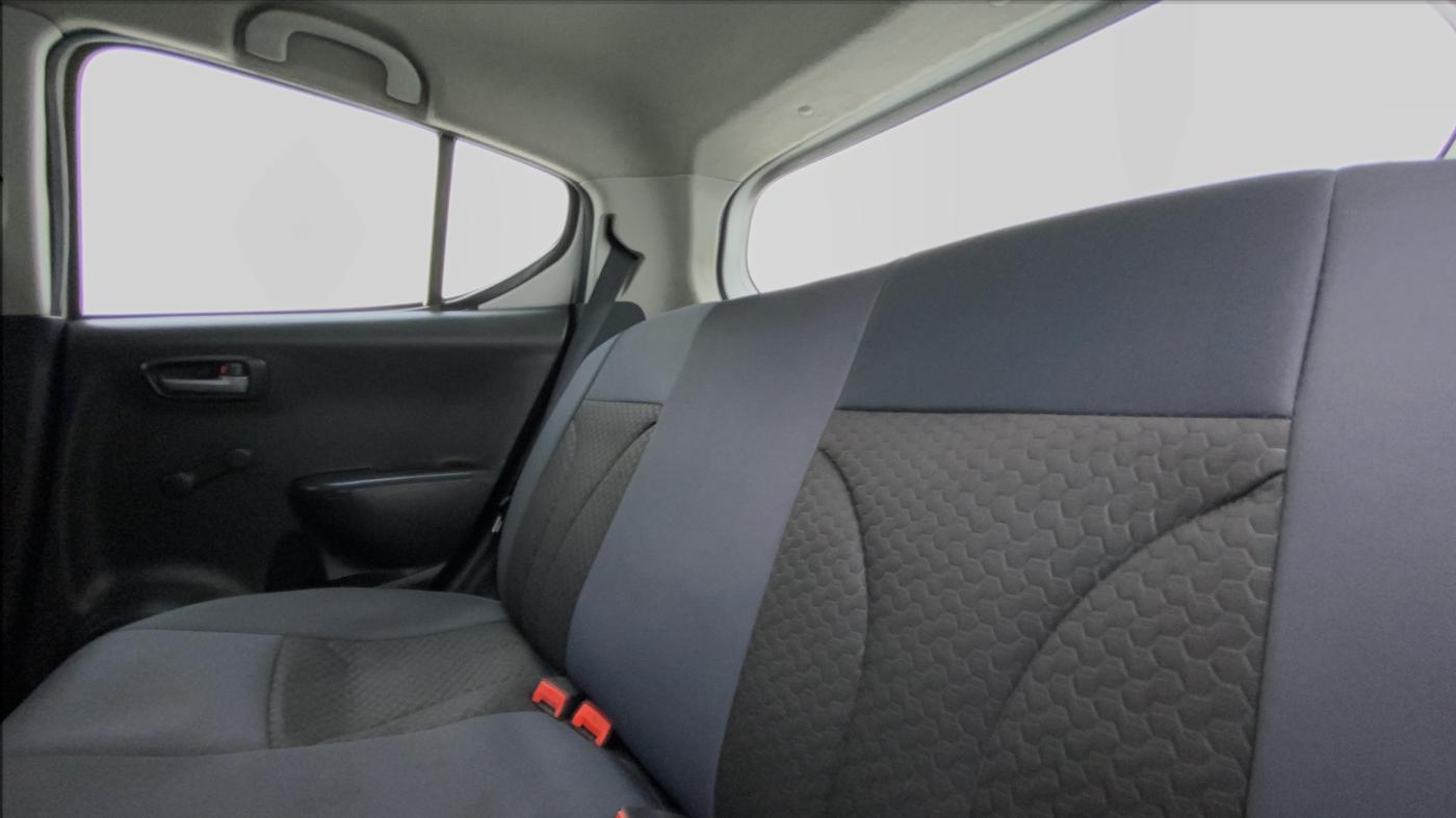 2009 Maruti A Star LXI, Petrol, Manual, 30,867 km, Right Side Door Cabin View