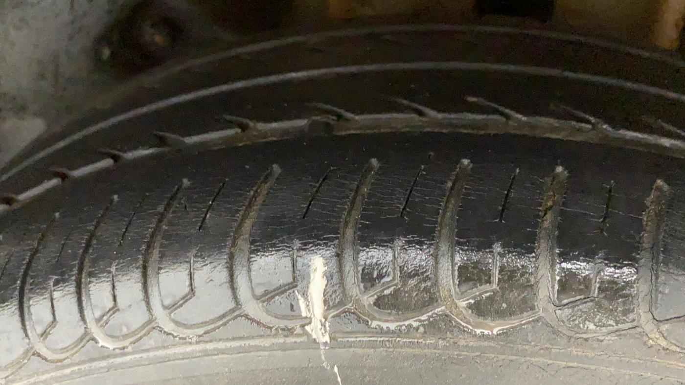 2016 Tata Tiago XT 1.2 REVOTRON, Petrol, Manual, 60,959 km, Left Rear Tyre Tread