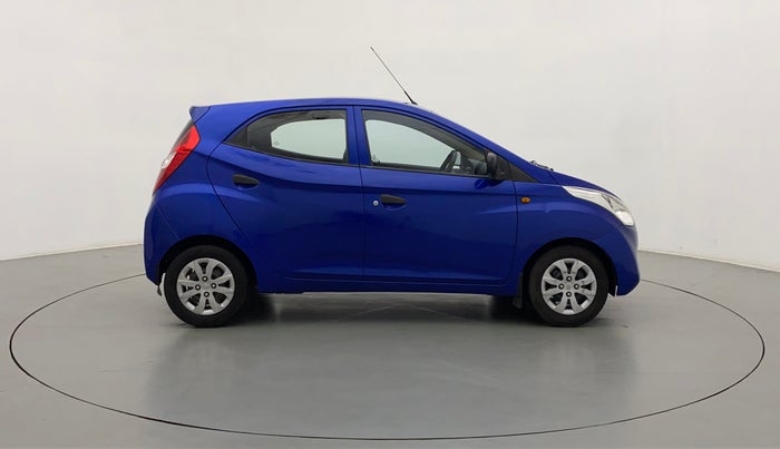 2014 Hyundai Eon MAGNA +, Petrol, Manual, 27,949 km, Right Side