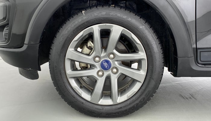 2019 Ford FREESTYLE TITANIUM + 1.2 TI-VCT, Petrol, Manual, 22,268 km, Left Front Wheel
