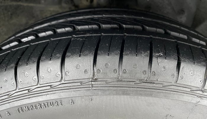 2019 Ford FREESTYLE TITANIUM + 1.2 TI-VCT, Petrol, Manual, 22,268 km, Left Front Tyre Tread