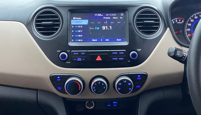 2017 Hyundai Grand i10 SPORTZ (O) 1.2 AT VTVT, Petrol, Automatic, 42,152 km, Air Conditioner