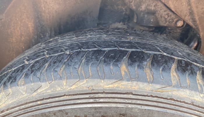 2020 Tata Harrier XZA 2.0L, Diesel, Automatic, 1,34,949 km, Right Rear Tyre Tread