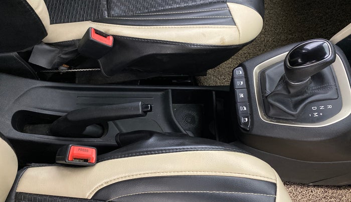 2019 Hyundai NEW SANTRO SPORTZ AMT, Petrol, Automatic, 91,631 km, Gear Lever