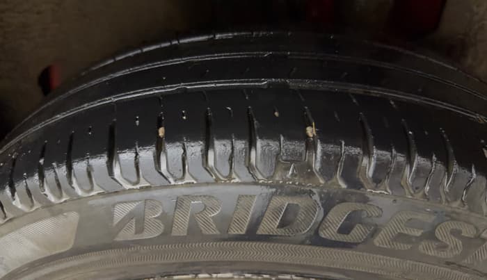 2019 Maruti Swift LXI, Petrol, Manual, 44,283 km, Left Rear Tyre Tread