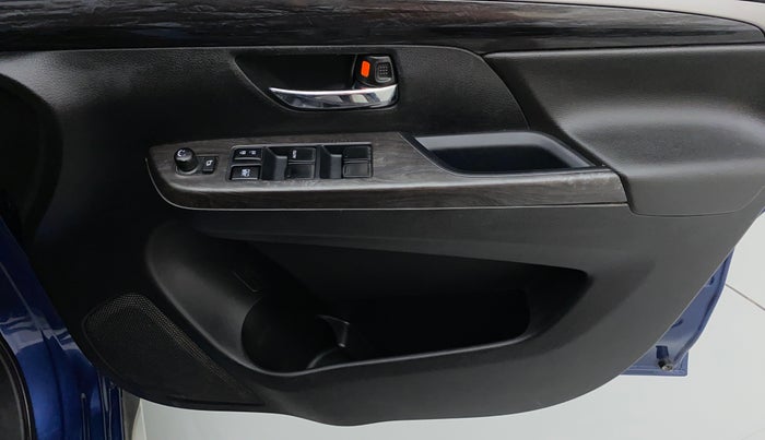 2019 Maruti XL6 ALPHA SHVS  MT, Petrol, Manual, 82,057 km, Driver Side Door Panels Control