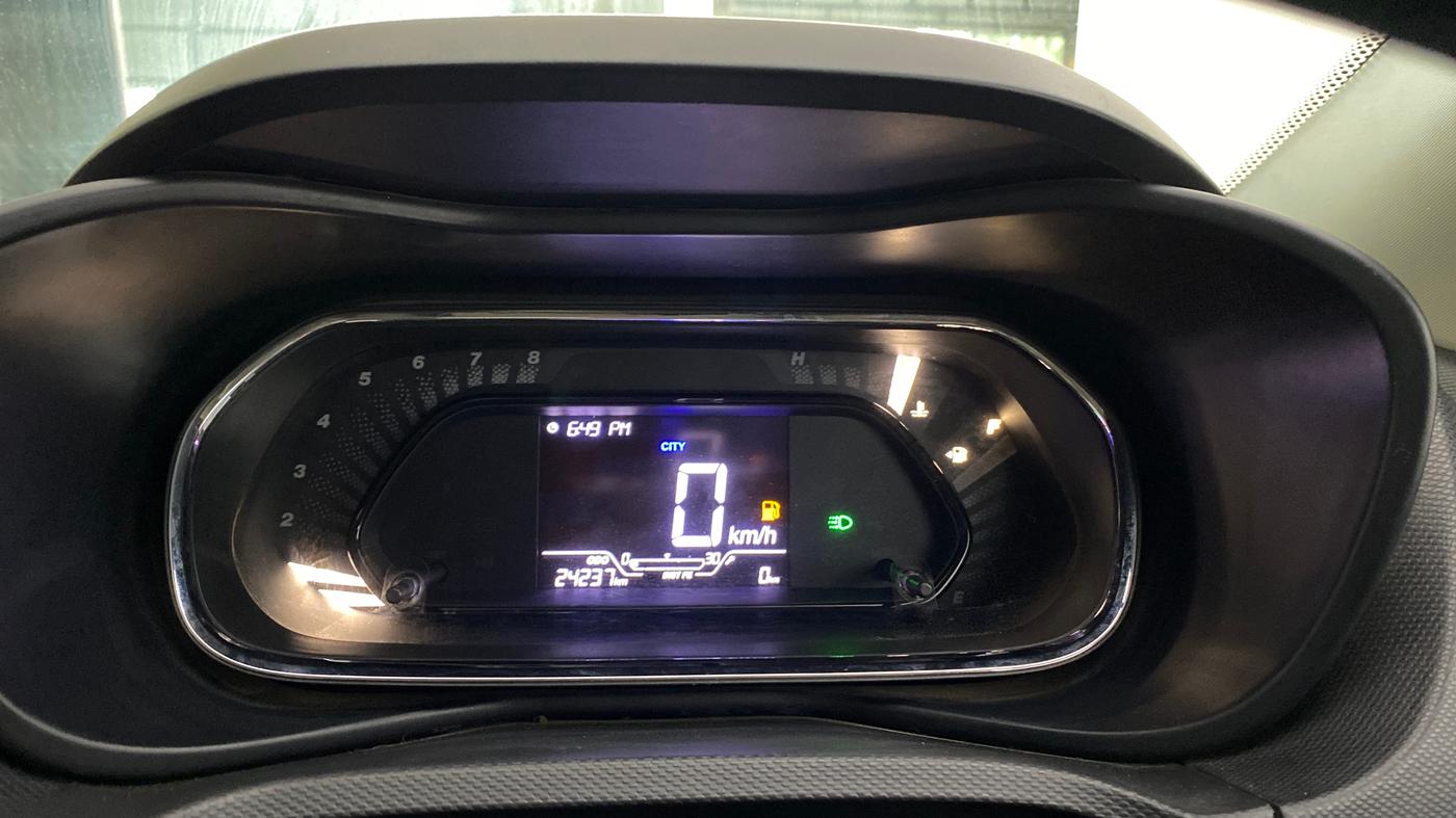 2022 Tata NEXON XM PETROL, Petrol, Manual, 24,237 km, Odometer Image