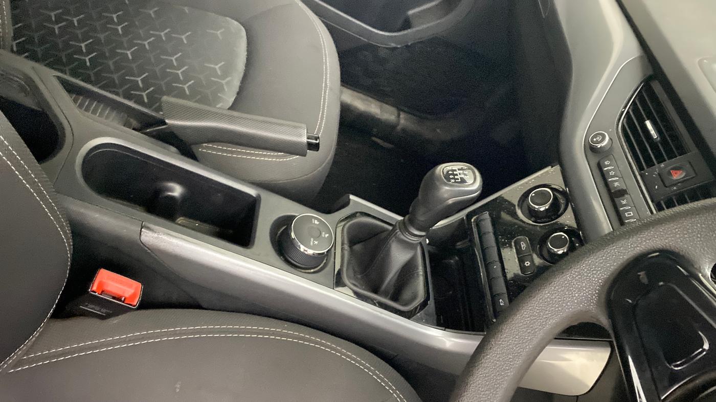 2022 Tata NEXON XM PETROL, Petrol, Manual, 24,237 km, Gear Lever