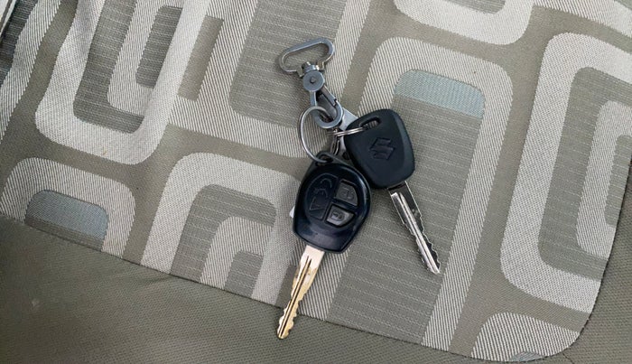 2018 Maruti Celerio ZXI, Petrol, Manual, 1,01,656 km, Key Close Up