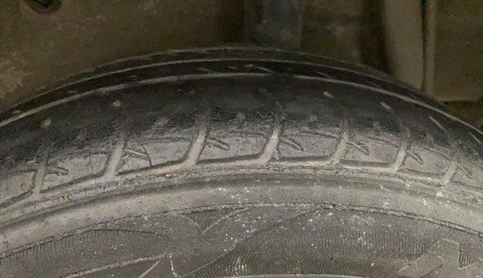 2018 Maruti Celerio ZXI, Petrol, Manual, 1,01,656 km, Left Rear Tyre Tread