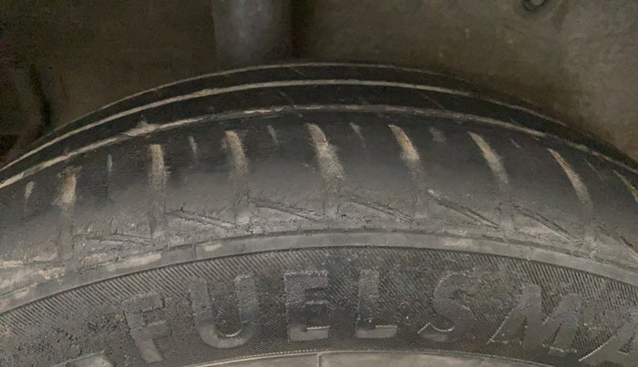 2018 Maruti Celerio ZXI, Petrol, Manual, 1,01,656 km, Right Rear Tyre Tread